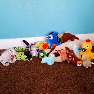 Stuffed toys bundle